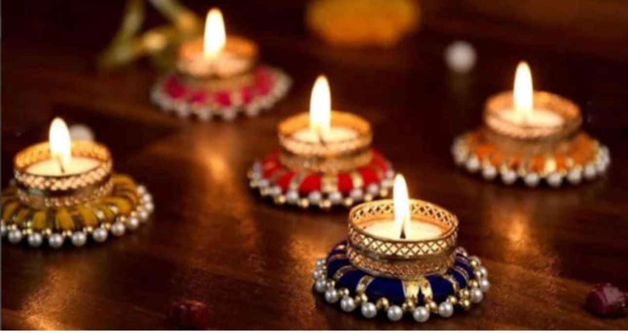 Decorative candle holder