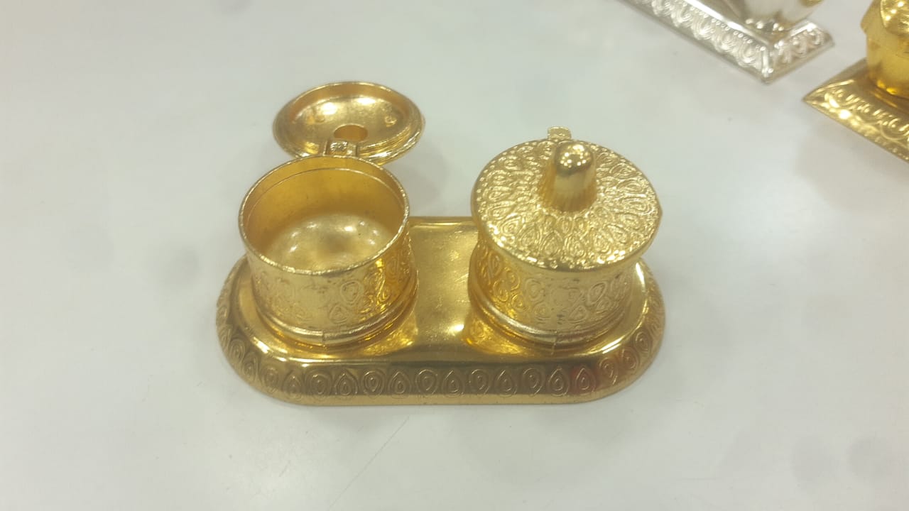 Haldhi kumkum holder
