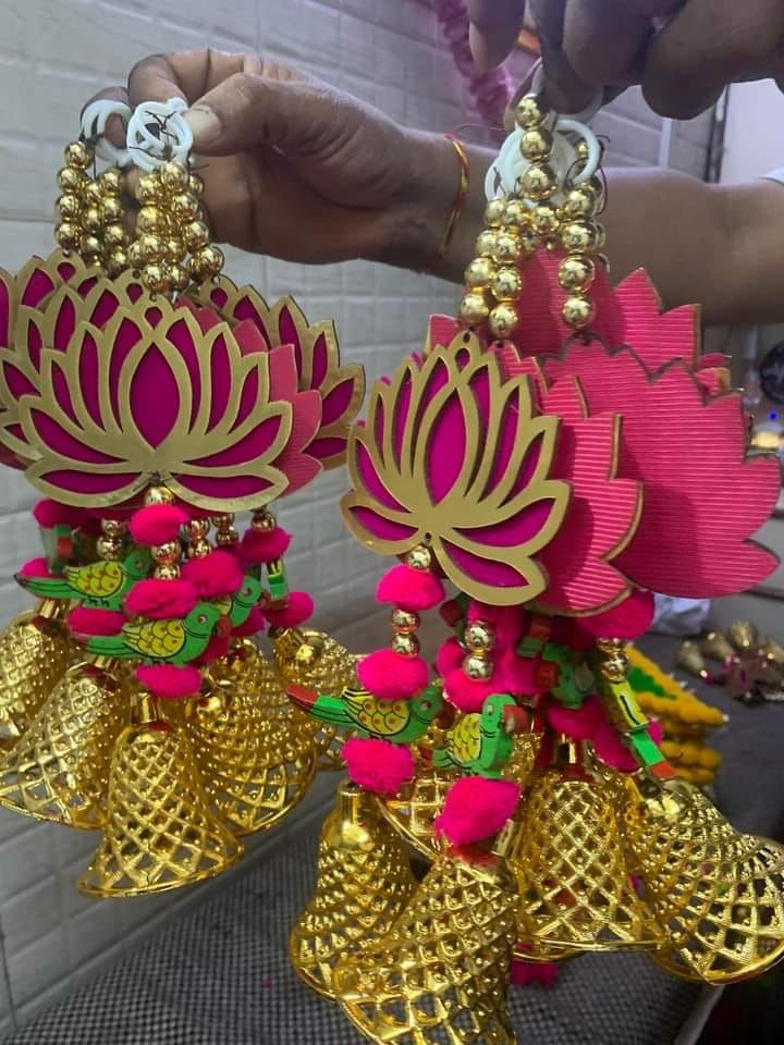 Lotus Thoran with hanging parrot for pair