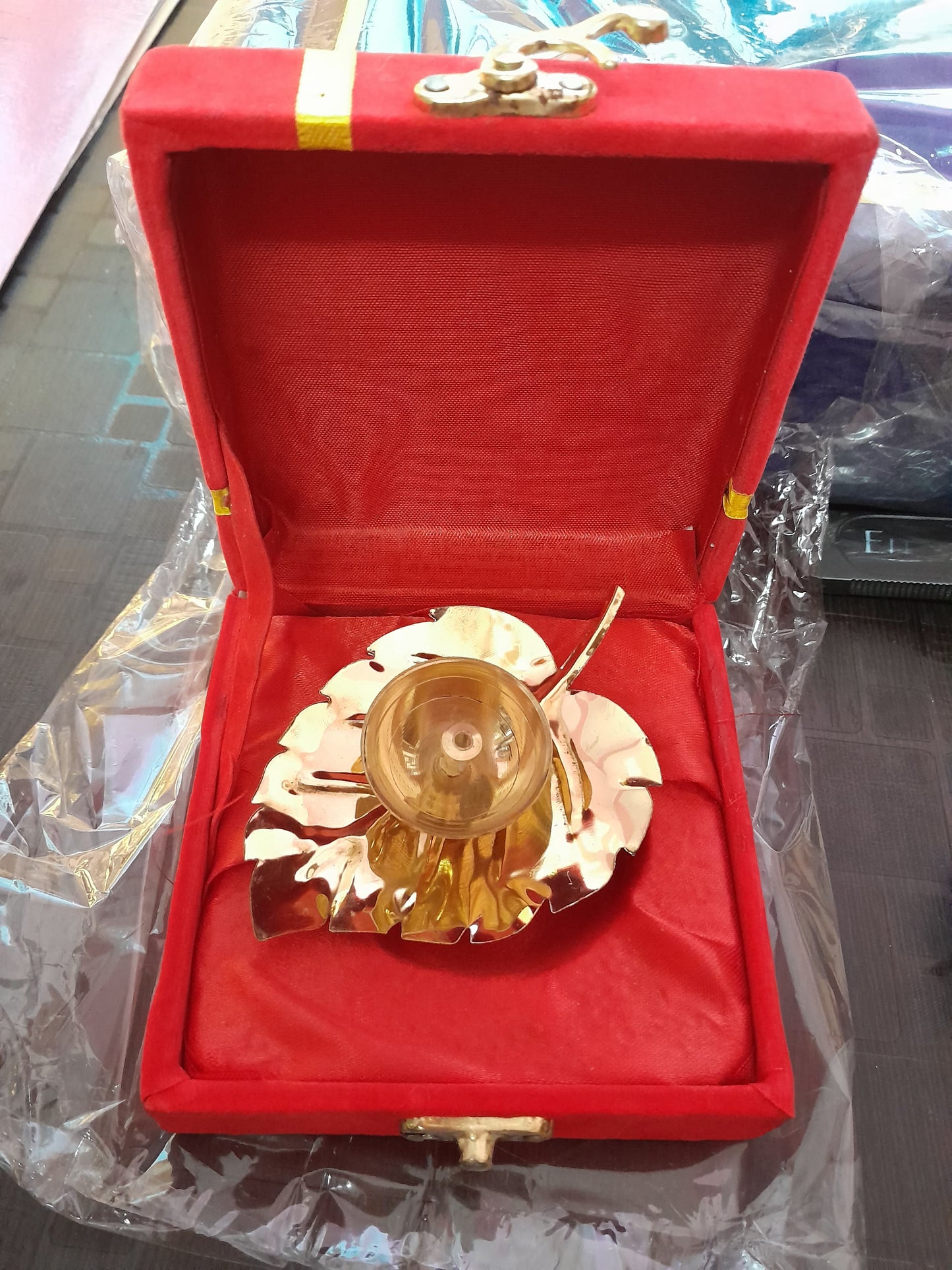 Murugan Decors Indian Tealight Candle Holders, Diwali Candle Holder, Christmas Decorations, Christmas Decor, Tea Lights Holder, Navrathri Varalaxmi Wedding, Pooja Return Gift, Housewarming Diya