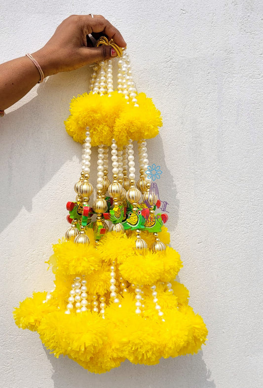 Staircase hanging toran|beeds with marigold |Floral Wall Hanging |hanging toran | garland strings | Artifical Flower Decor | Pooja/Housewarming/ganesha/Diwali festival decor