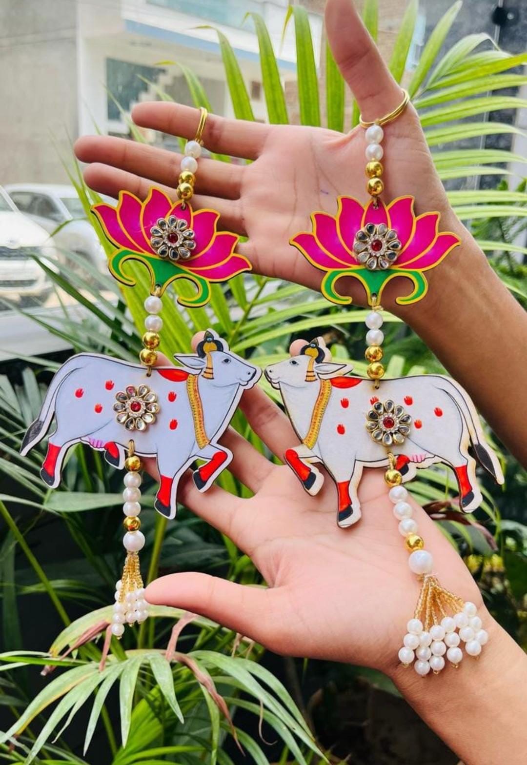 Pink Lotus with Cow hanging |Pichwai hanging |2 PC Hand-painted wooden cow and lotus hanging| Latkan Toran set | housewarming decorations/ pooja decoration/ Ganpati Decor |Diwali Decoration