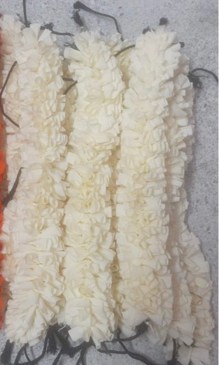 Bharatanatyam Dance flower Gajra – Traditional Hair Flower Garland for Classical Dance Performance | Bharatnatyam, Kuchipudi, Weddings, Birthdays | Classical Dance Jewelry garland