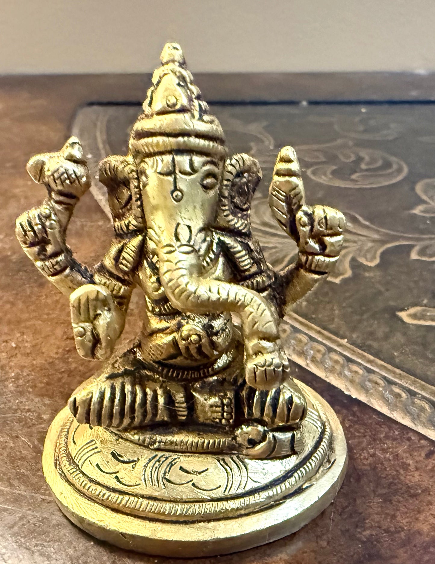 Brass Hindu god idols | Ganesha Lakshmi and Saraswati God statue for pooja room | Vinayakar & Lakshmi Murti | Antique Brass Statue| Lakshmi saraswathi brass Statue for housewarming