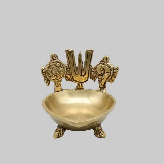 Brass Shankh Chakra Namah Diya | Shankh Chakra Diya | Brass Deep/ Shank Lamp/ Brass Vilakku |brass oil lamp | Return Gifts|Housewarming Gifts, Puja Favors | Brass Table Diya