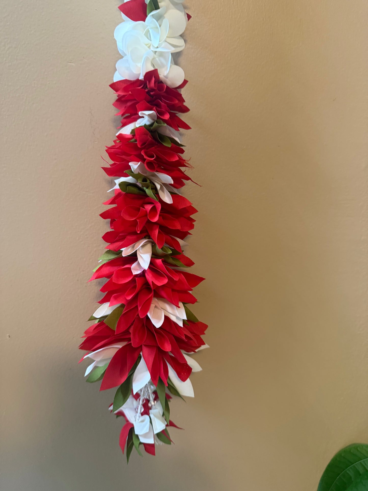 3 feet Artificial garland with cone cutting |Lilly garland for housewarming decoration backdrop garlands(count-1)|Haldi decorations|wedding and diwali garlands|ganesha festival hanging decors