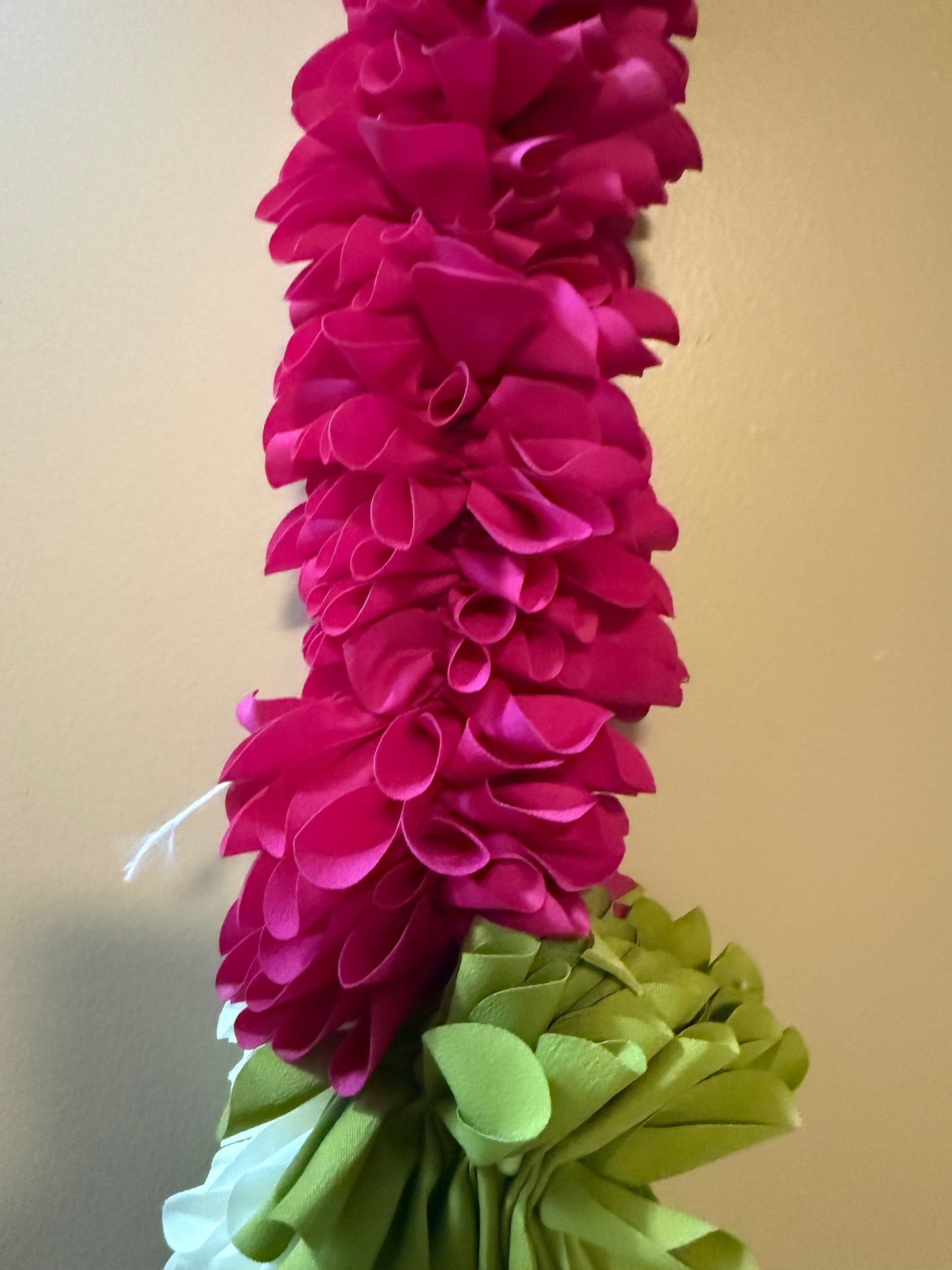 2 feet maroon and white Lilly garland for housewarming decoration backdrop garlands(count-1)|Haldi decorations|wedding and diwali garlands|ganesha festival hanging decors