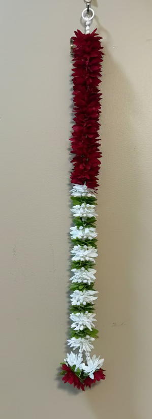 4 feet maroon and white Lilly garland for housewarming decoration backdrop garlands(count-1)|Haldi decorations|wedding and diwali garlands|ganesha festival