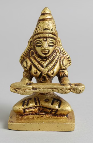 Miniature god idols brass|Brass Hindu god idols/God statues for pooja room | God Murti | Antique Miniature Brass Statue|Lakshmi |Vinayagar | Vishnu | Hanuman |Krishna | brass Statue for Hindu pooja