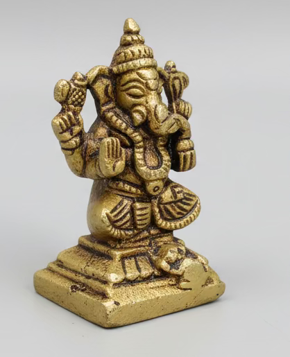 Miniature god idols brass|Brass Hindu god idols/God statues for pooja room | God Murti | Antique Miniature Brass Statue|Lakshmi |Vinayagar | Vishnu | Hanuman |Krishna | brass Statue for Hindu pooja