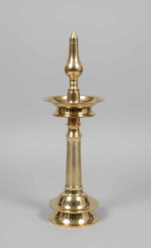 27 inch Standing Brass Kerala Samai |Traditional Kerala Lamp(Nilavilakku) | 2 feet Kerala Kuthu Vilakku | Housewarming Return Gifts|Kerala Deepam|Traditional Oil Lamp