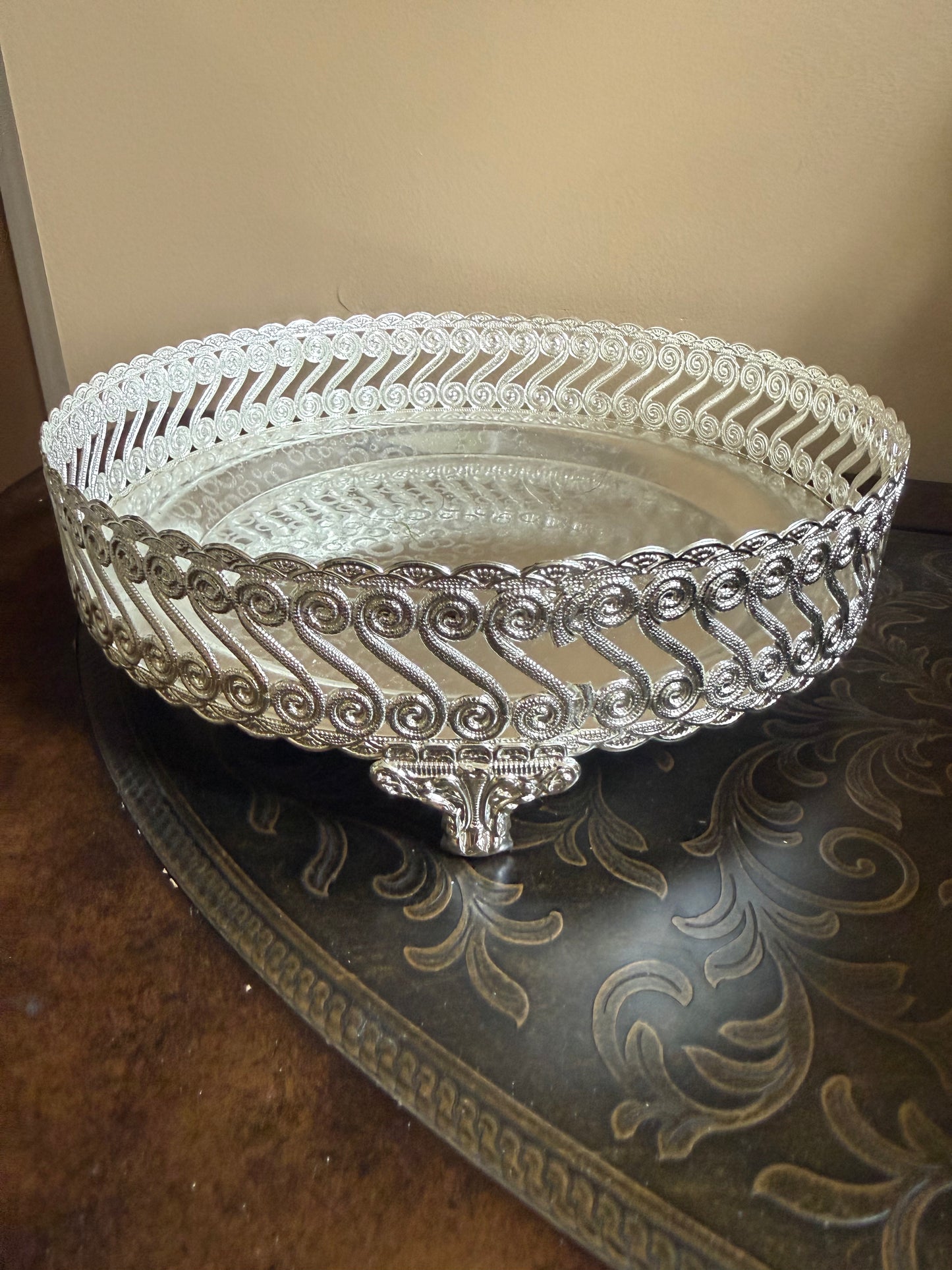 German Silver Pooja Thaali | German Silver Indian Pooja Tray Favor, Thambulam|Diwali Return Gift (8-Inch) |Favors Housewarming Gifting |Traditional Return Gifts
