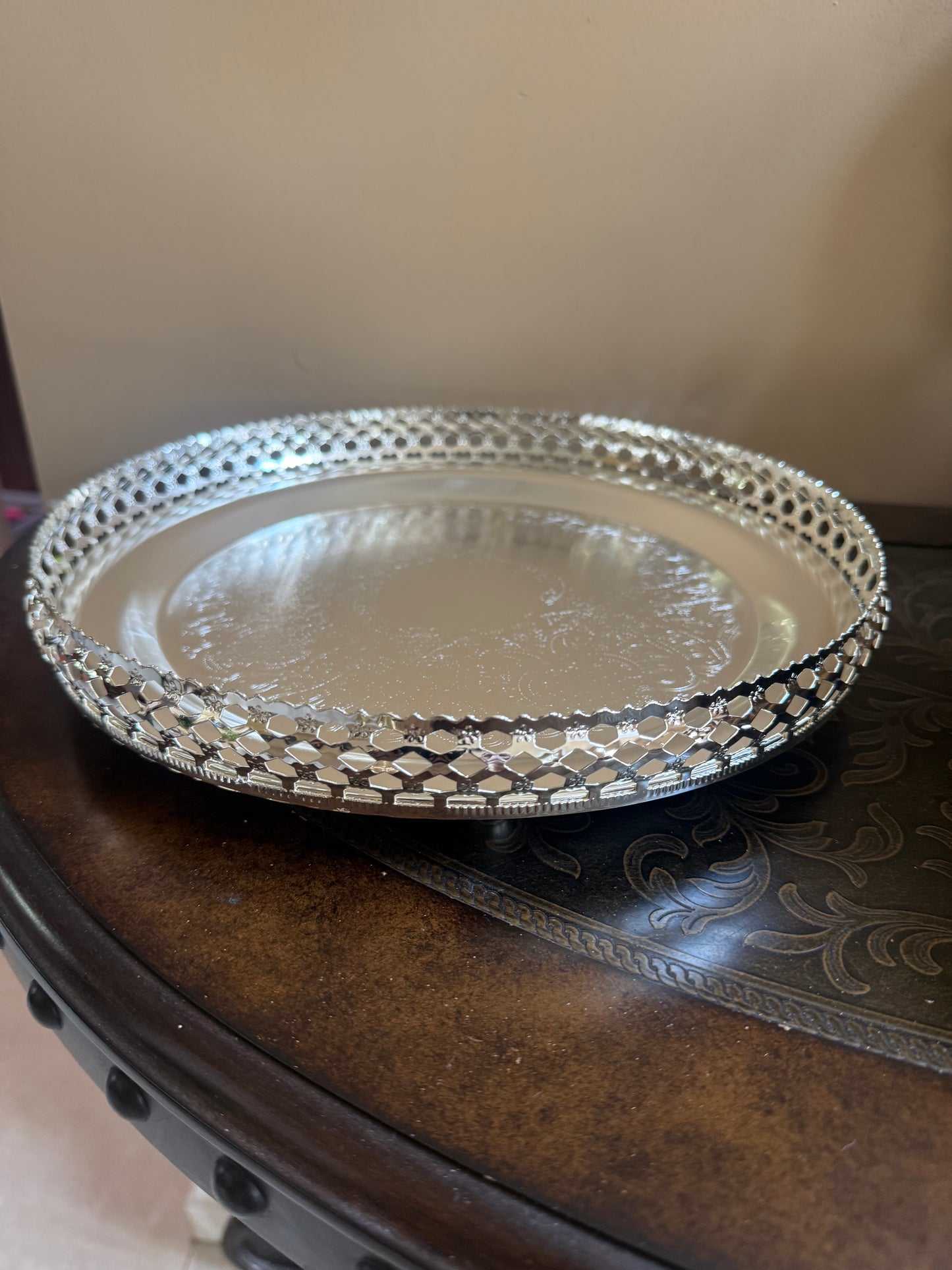 German Silver Pooja Thaali | German Silver Indian Pooja Tray Favor, Thambulam|Diwali Return Gift (8-Inch) |Favors Housewarming Gifting |Traditional Return Gifts