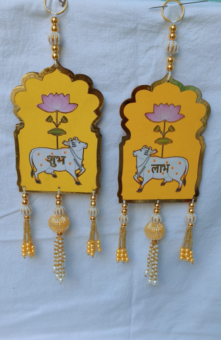 Acrylic Pichwai Cow Shubh Labh Wall Hanging with beeds– Auspicious Diwali & Navratri Décor | Ganesh Chaturthi, Golu Festival & Housewarming Decoration