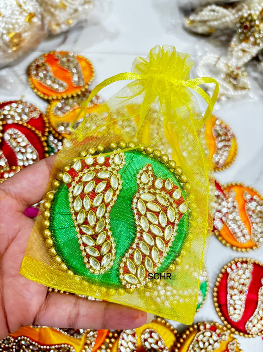 Acrylic Lakshmi Charan Paduka Feet Sticker with Beads for Bandanwar & Valance – Handcrafted Home Temple Decor | Diwali, Ganesh Chaturthi, Indian Festival & New Year Decoration Gift (3.5")