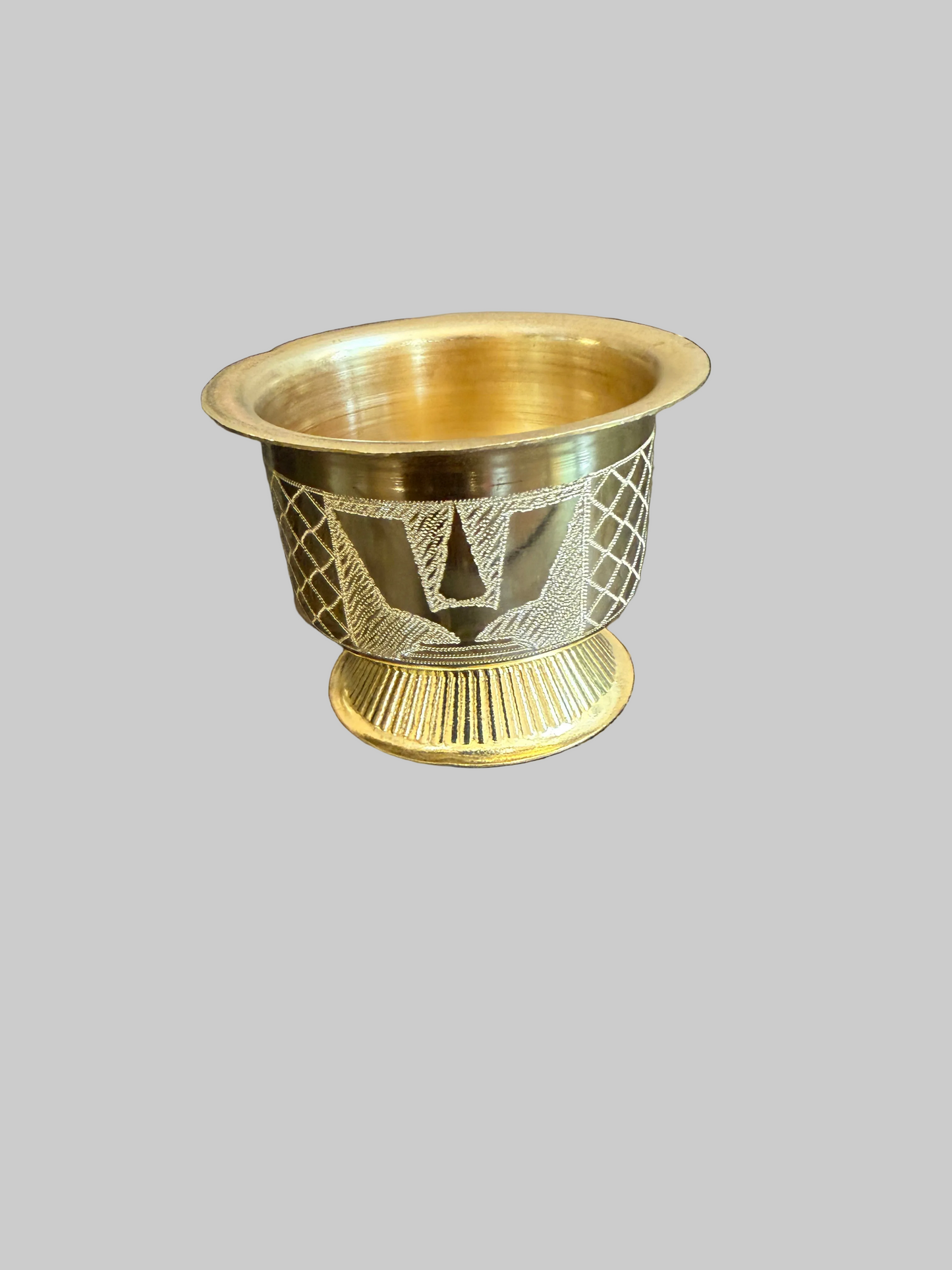 Brass Shanku Chakra Namam Chandan Bowl – 3 × 2.2 Inch Prasad Bowl & Housewarming Return Gift