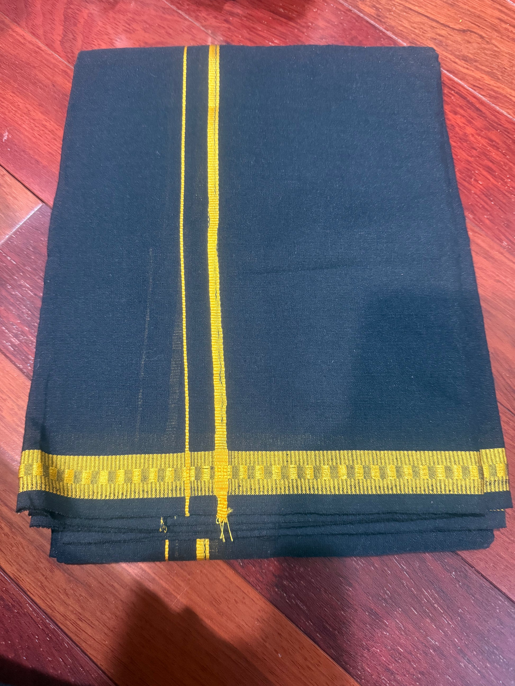 Buy Men's Cotton Black Ayyappa Dhoti 2 Mtrs – Thalapathy style Veshti Mundu for Sabarimala Vratham & Ayyappa Deekshai. Ships across USA at MuruganDecors.