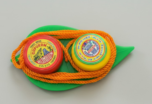 Shop Haldi Kumkum leaf with yellow thread Packets, beetal leave Thambulam set for Varalakshmi pooja in USA at MuruganDecors